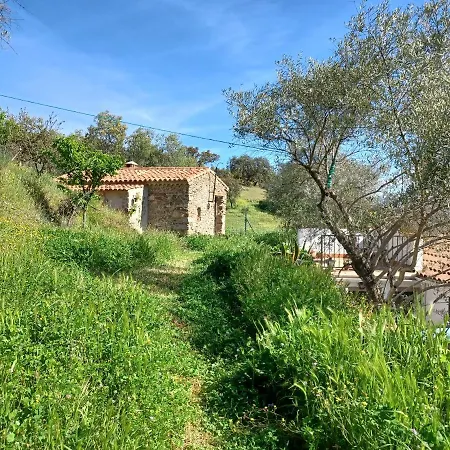Casita De Piedra *